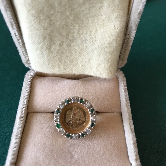 18K gold coin ring with emeralds and diamonds - Picture 1 of 3